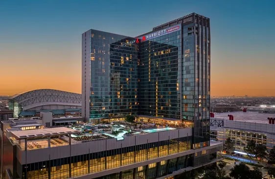 mc-houmq-hotel-view-28140_Classic-Hor